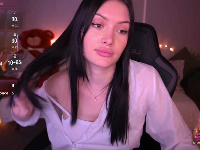 MilaSecret's BongaCams show and profile