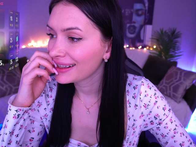 MilaSecret's BongaCams show and profile