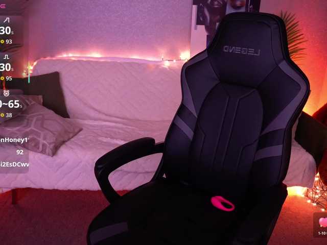 MilaSecret's BongaCams show and profile