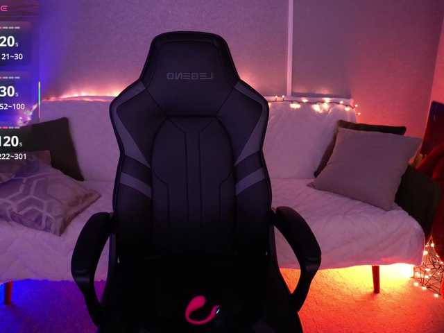 MilaSecret's BongaCams show and profile