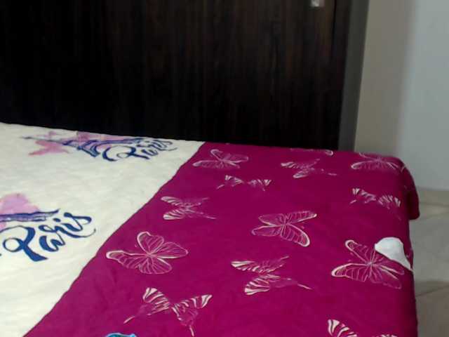 mindyjames's BongaCams show and profile