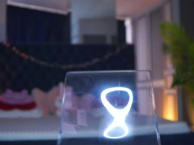 MissKiarra's BongaCams show and profile