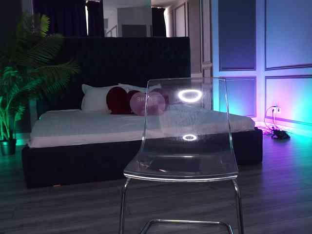 MissKiarra webcam