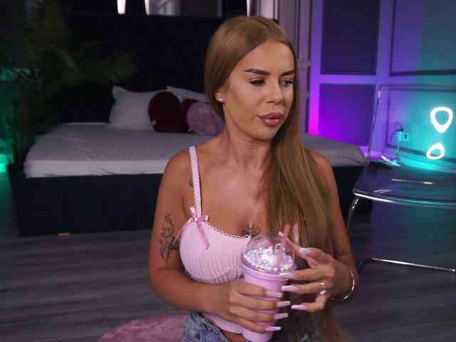 striptease porn MissKiarra