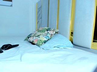 Lia-Ashley Porn Show