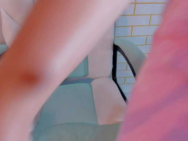 Lia-Ashley's BongaCams show and profile