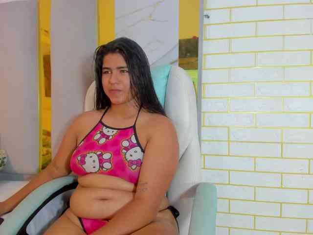 Lia-Ashley Lia-Ashley