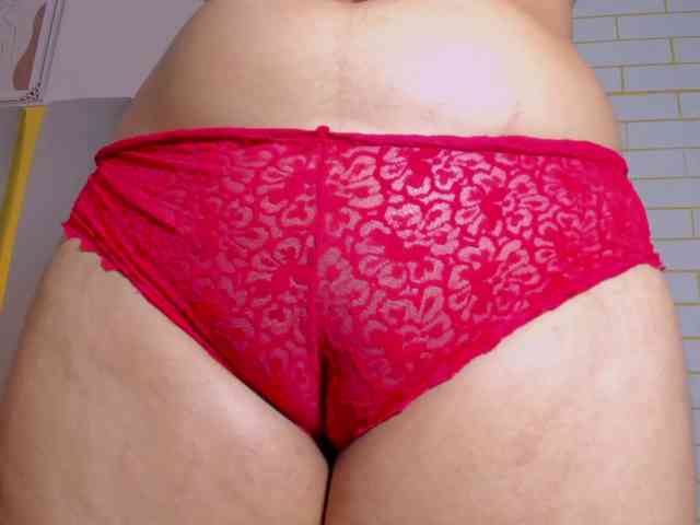 Lia-Ashley Lia-Ashley