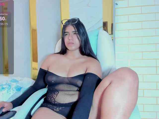 Lia-Ashley webcam