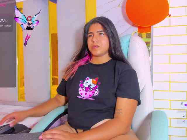 Lia-Ashley webcam