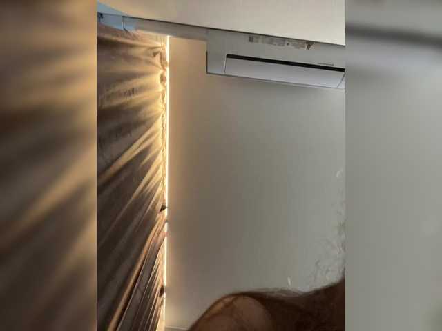 LadyEmily's BongaCams show and profile