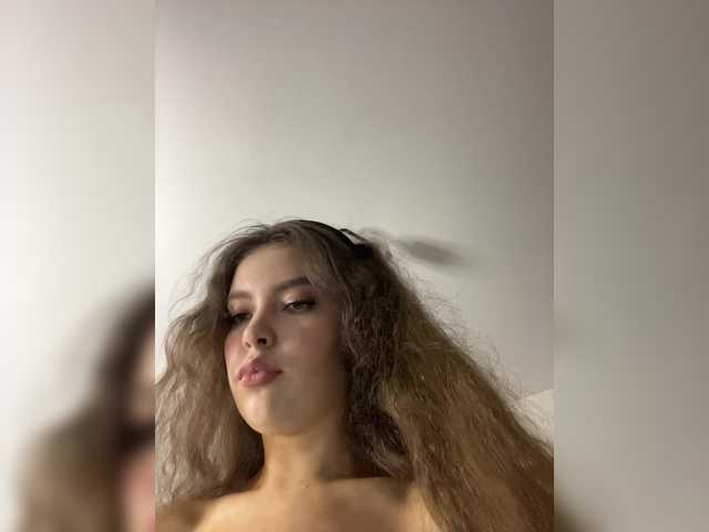Checkout 18 years old LadyEmily from BongaCams LadyEmily from BongaCams