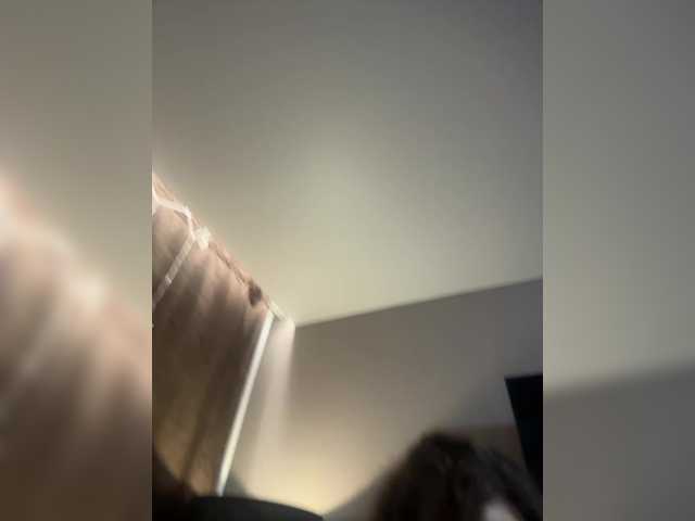 LadyEmily's BongaCams show and profile