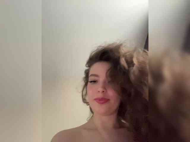 LadyEmily Live Webcam on BongaCams