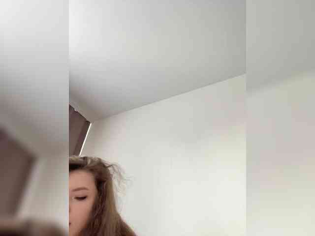 LadyEmily Live Webcam on BongaCams