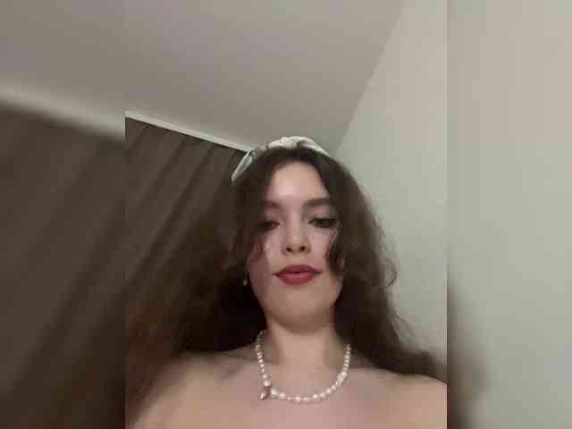 YourLadyyy webcam