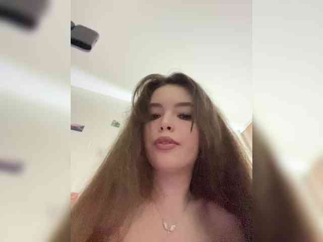 YourLadyyy webcam