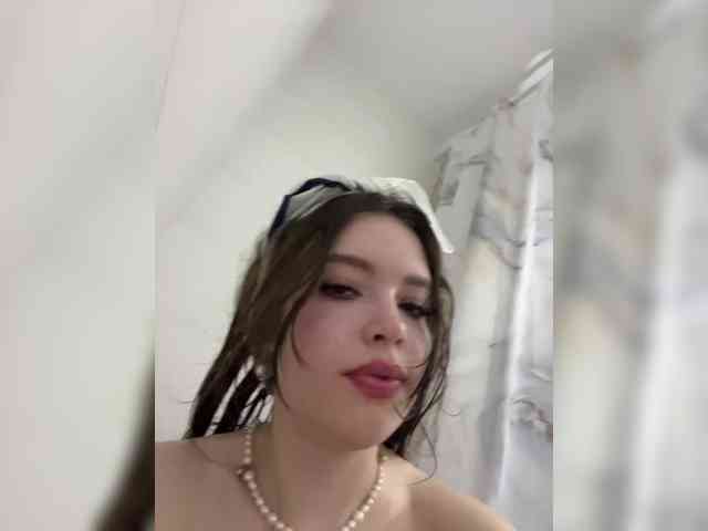 LadyEmily Live Webcam on BongaCams