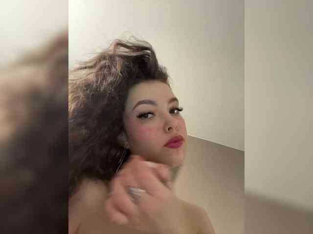 LadyEmily Live Webcam on BongaCams