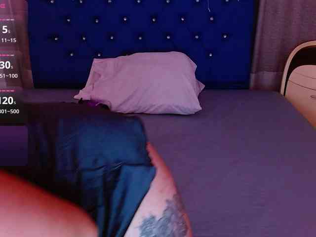 hornyy-cougar webcam
