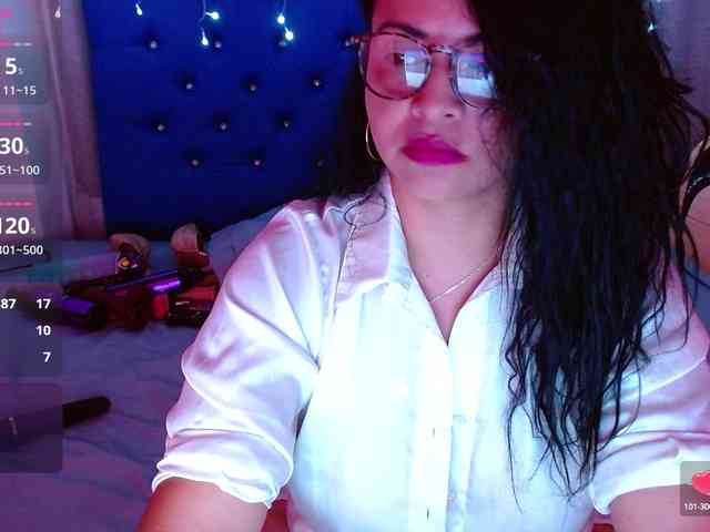 hornyy-cougar webcam
