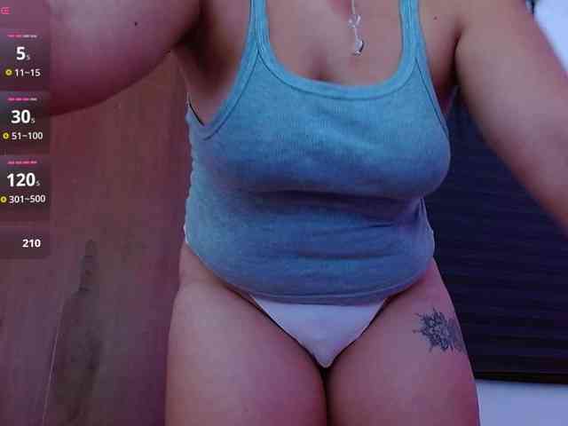 hornyy-cougar webcam