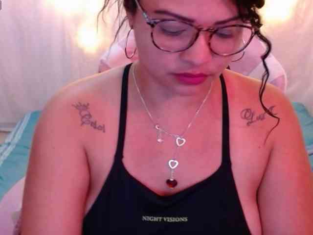 hornyy-cougar Live Webcam on BongaCams