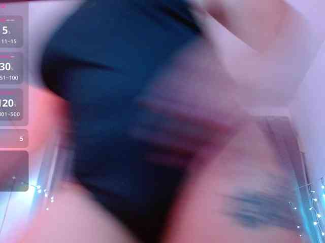 hornyy-cougar webcam