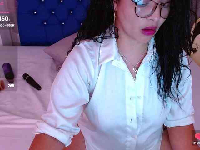 hornyy-cougar webcam