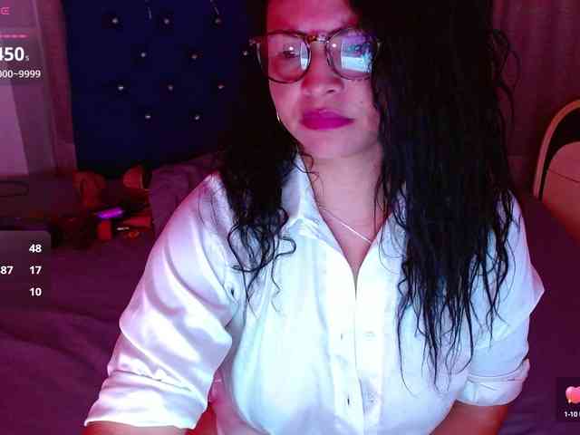 hornyy-cougar webcam