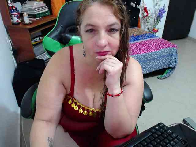 allisong69bigtits webcam