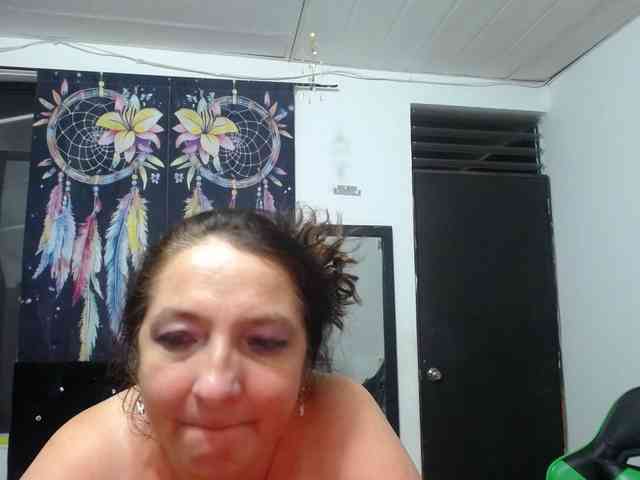 allisong69bigtits webcam