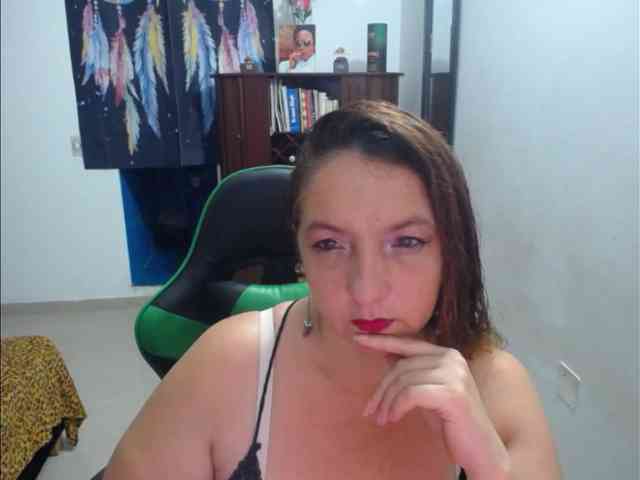 Модель: allisong69bigtits