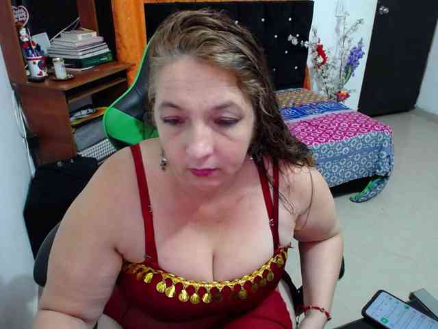 allisong69bigtits webcam