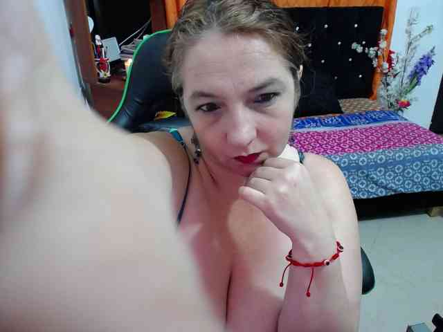 allisong69bigtits webcam