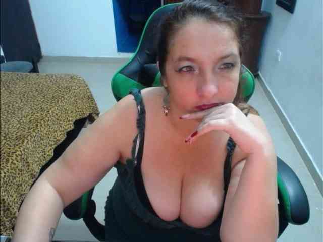 allisong69bigtits webcam