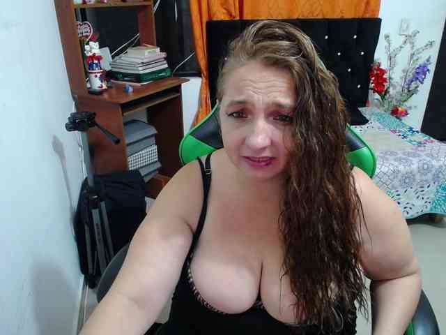 allisong69bigtits webcam