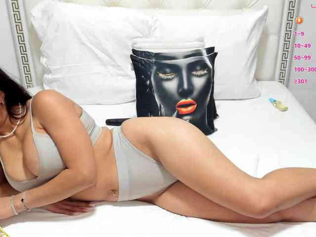 LeylaWildxx webcam