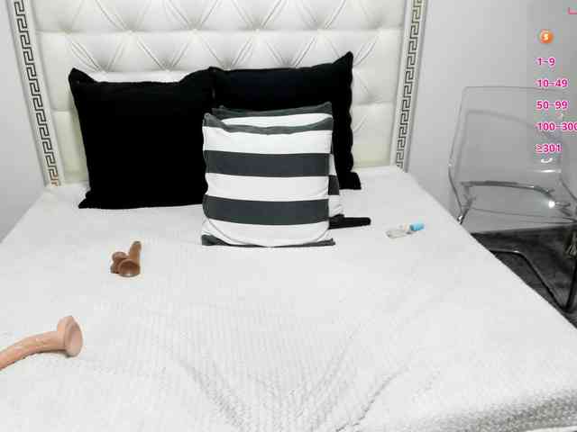 LeylaWildxx webcam