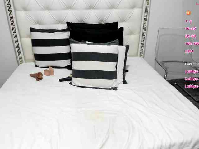 LeylaWildxx webcam