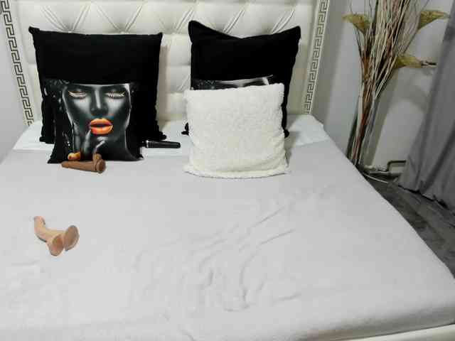 LeylaWildxx webcam