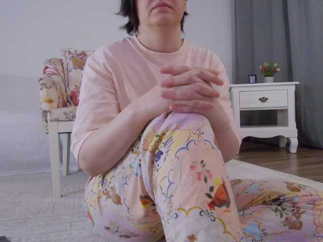 SophieeRain's BongaCams show and profile