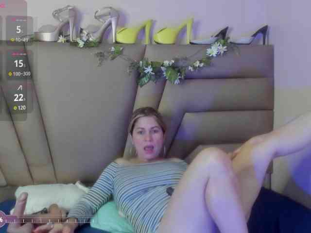 katiia-- webcam