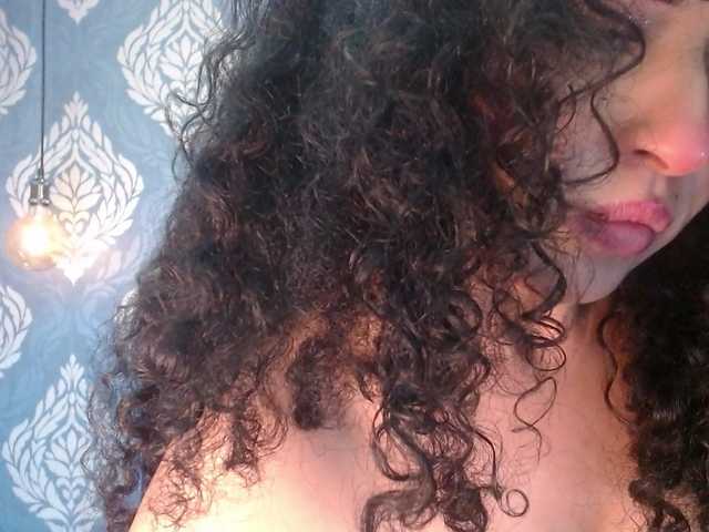 sofiacowperx's BongaCams show and profile