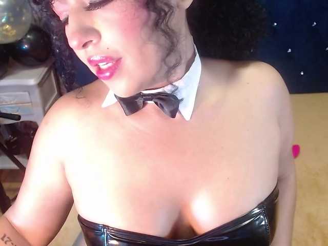 sofiacowperx's BongaCams show and profile