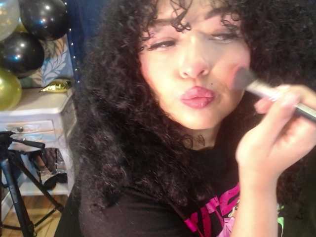 sofiacowperx's BongaCams show and profile