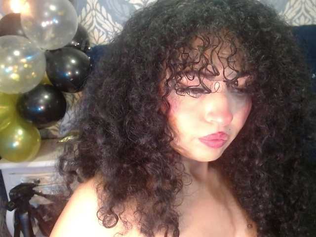 sofiacowperx's BongaCams show and profile