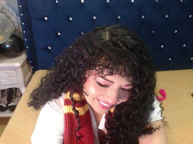 sofiacowperx's BongaCams show and profile