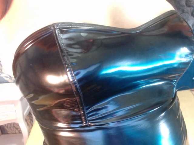 sofiacowperx's BongaCams show and profile