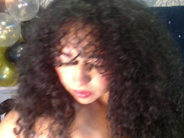 sofiacowperx's BongaCams show and profile